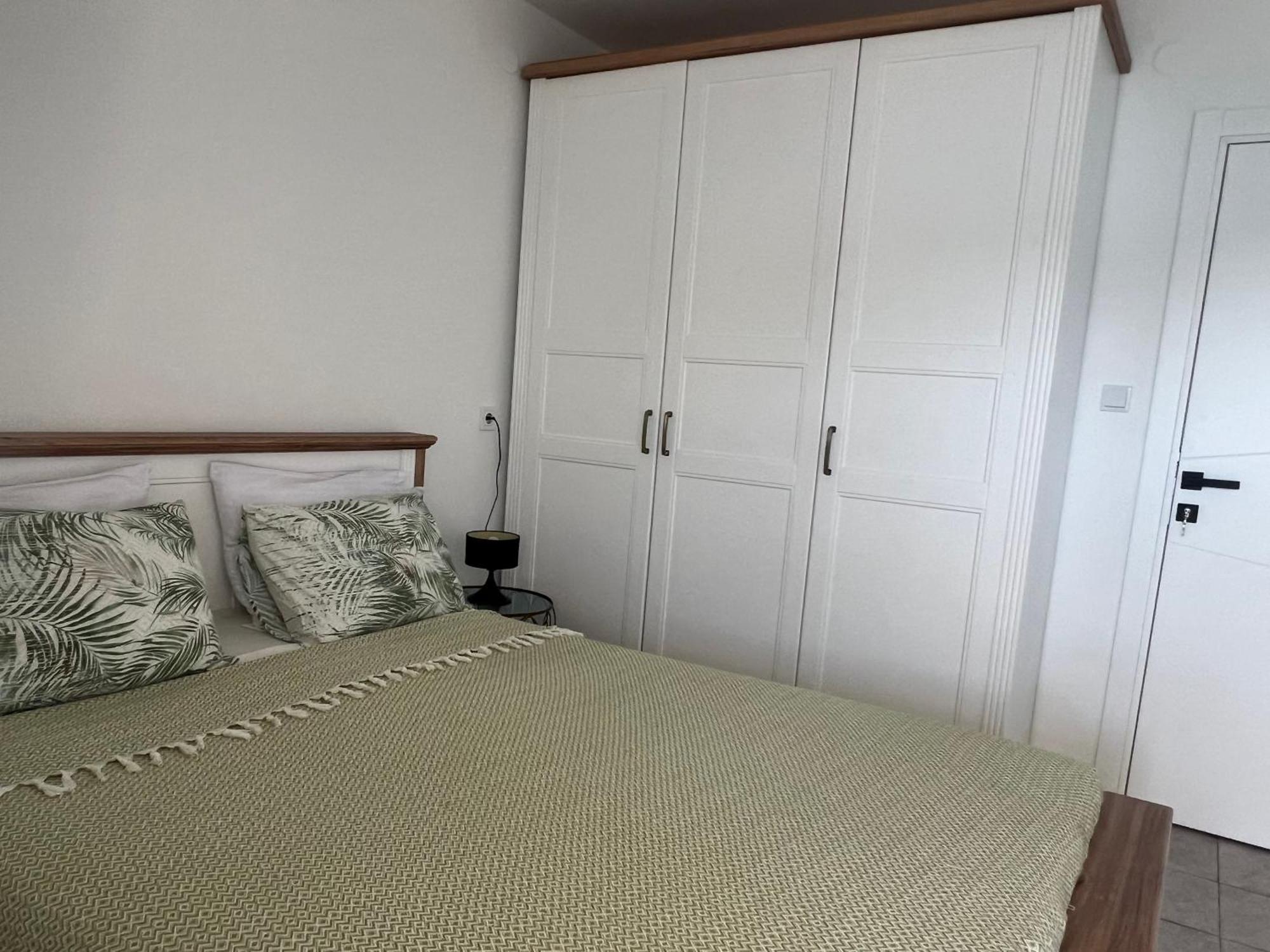 Azzure Apartment Ulcinj Bagian luar foto